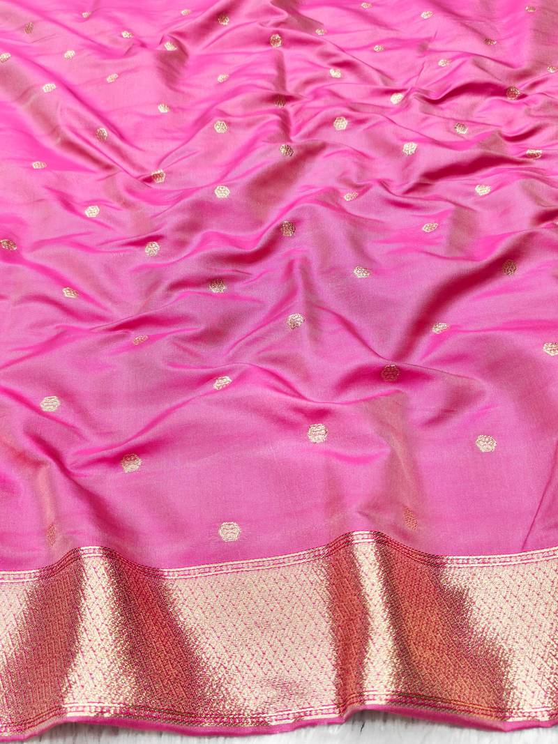 cream zari woven banarasi silk blend traditional saree with blouse piece