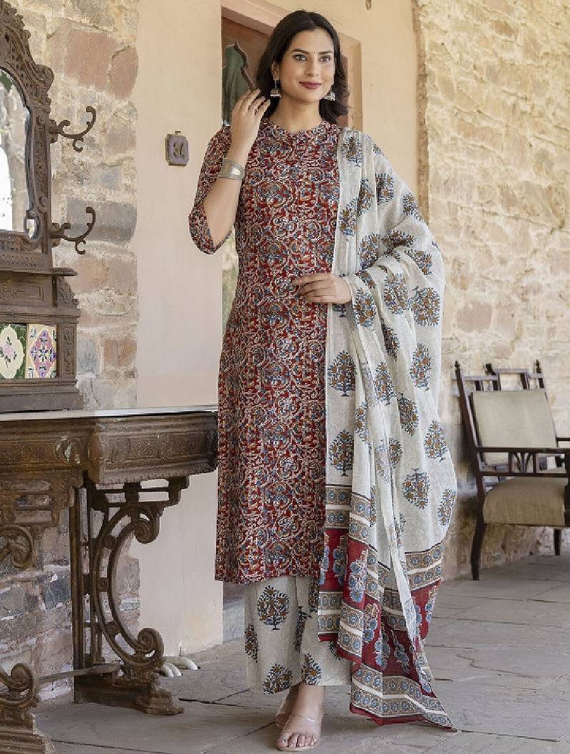Women maroon & cream-coloured printed kurta with palazzos & dupatta