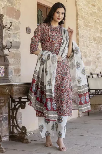 Women maroon & cream-coloured printed kurta with palazzos & dupatta