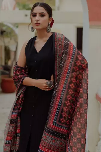 Women black ethnic motifs pure cotton kurta with palazzos & dupatta