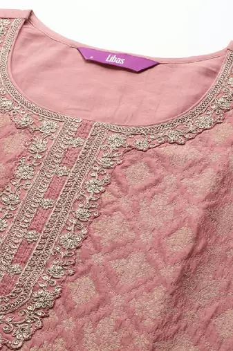 Women peach-coloured floral kurta with trousers & dupatta