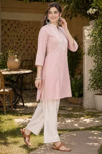 Women floral thread embroidered straight kurti