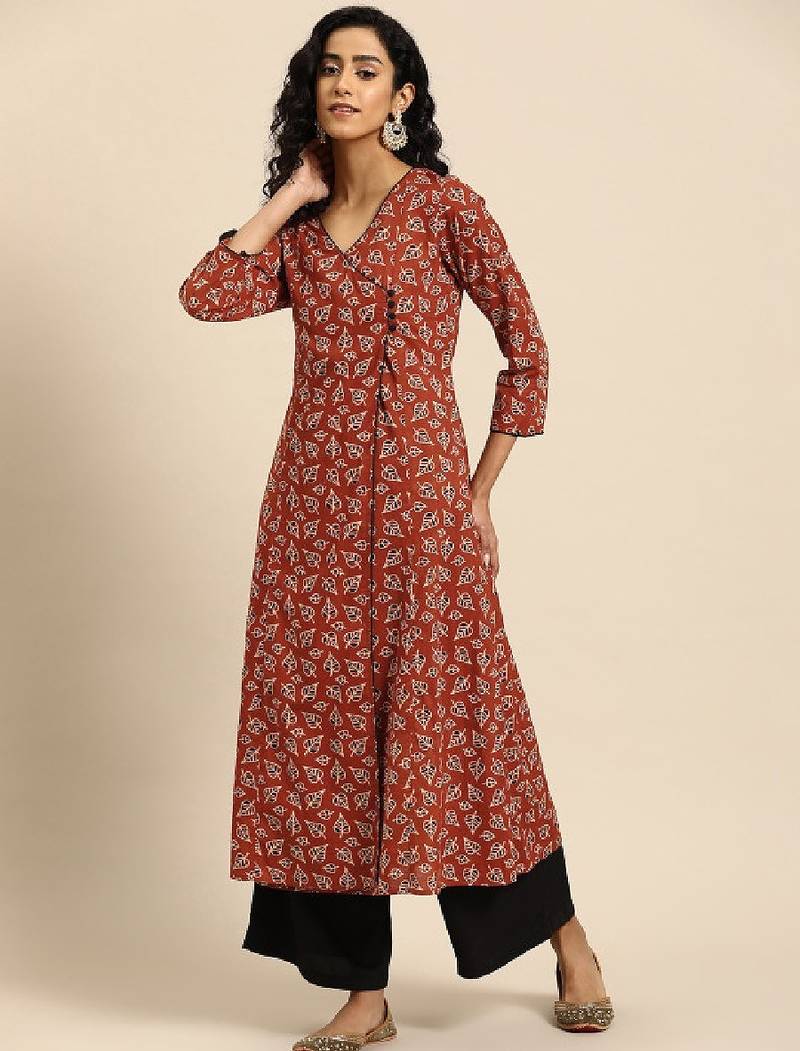 Women ethnic motifs printed kurta