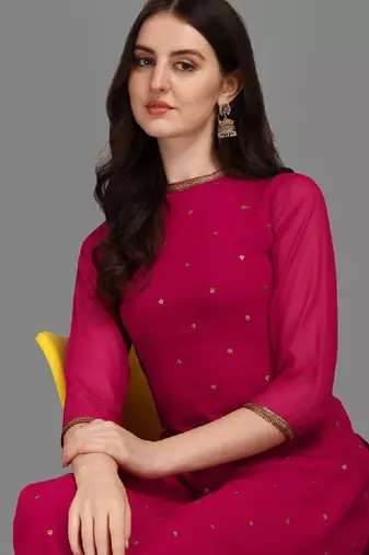 Floral embroidered sequinned kurta with trouser