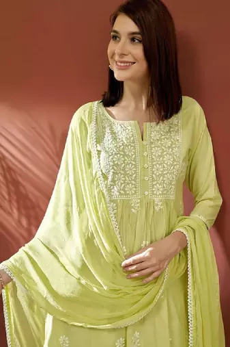 Women floral panelled thread work cotton kurta with trousers & with dupatta