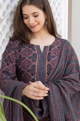 Ethnic motifs printed regular gotta patti straight kurta with trousers & dupatta
