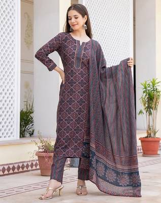 Ethnic motifs printed regular gotta patti straight kurta with trousers & dupatta 2