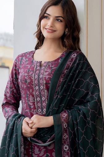 Floral printed notch neck straight kurta with trousers & dupatta