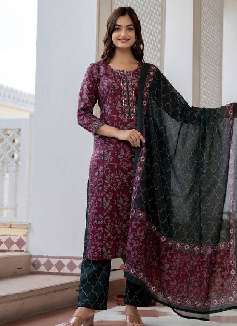 Floral printed notch neck straight kurta with trousers & dupatta