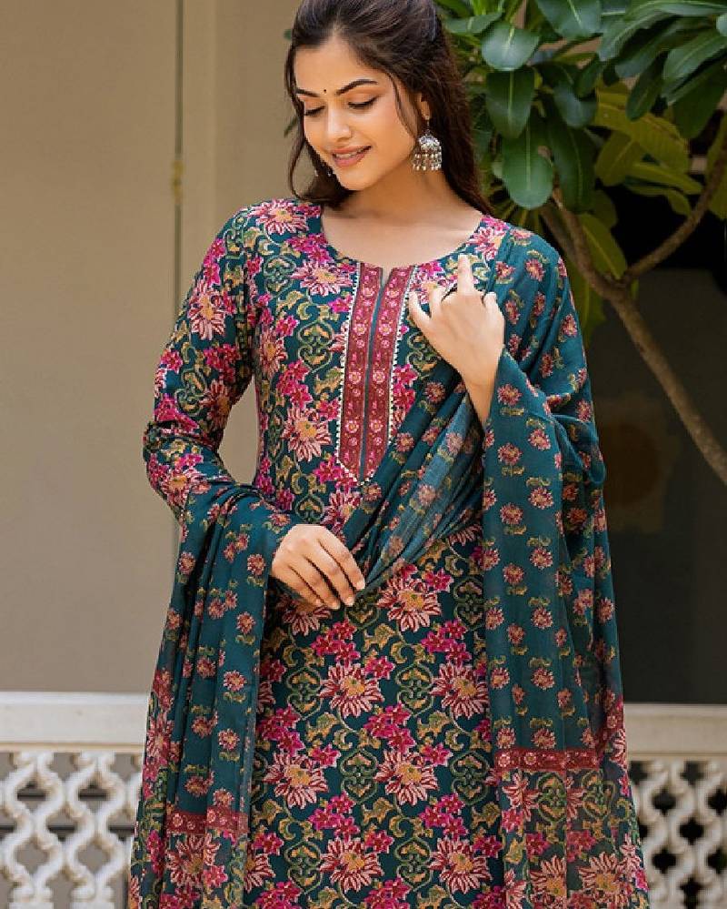 Women floral printed regular kurta with trousers & dupatta