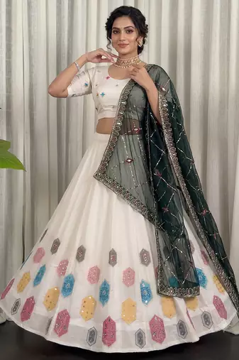 Women's Off-White Printed & Embroidered Chaniya Choli Set for 