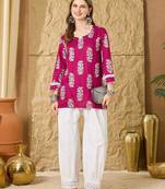 Women printed topper with lace work 