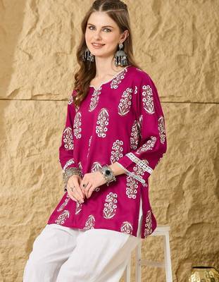 Women printed topper with lace work  4