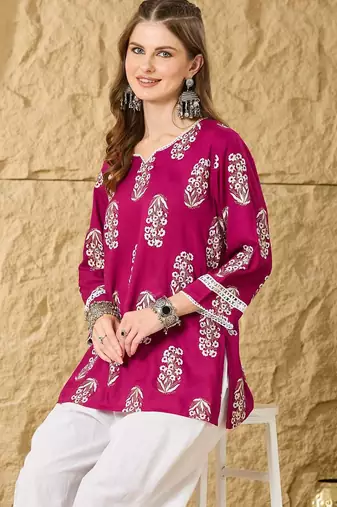 Women printed topper with lace work 
