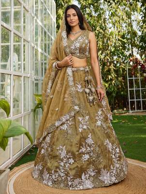Women's Gold Tissue beads sequince Embroidered Lehenga Choli with Dupatta 1