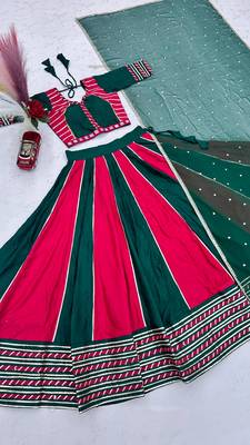 Navaratri Green Cotton Lehenga Choli 5