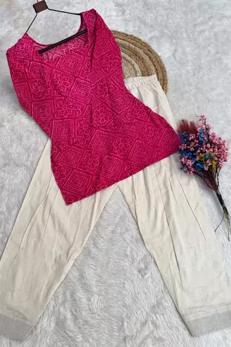 Pink bandhej print cotton top with bottom set