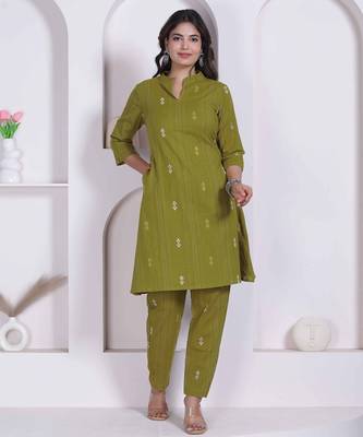 womens green printed cotton straight kurta and palazzo 1