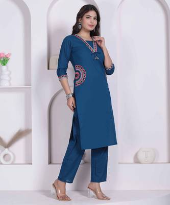 womens blue straight kurta with palazzo 3