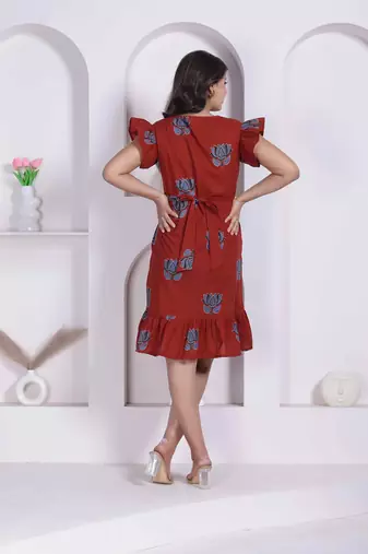 Miravan women empire waist rust midi length dress
