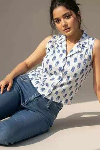 white floral print top