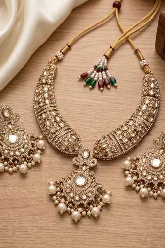 Gold kundan necklace set with pearl drop earrings | traditional bollywood bridal wedding indian jewelry set