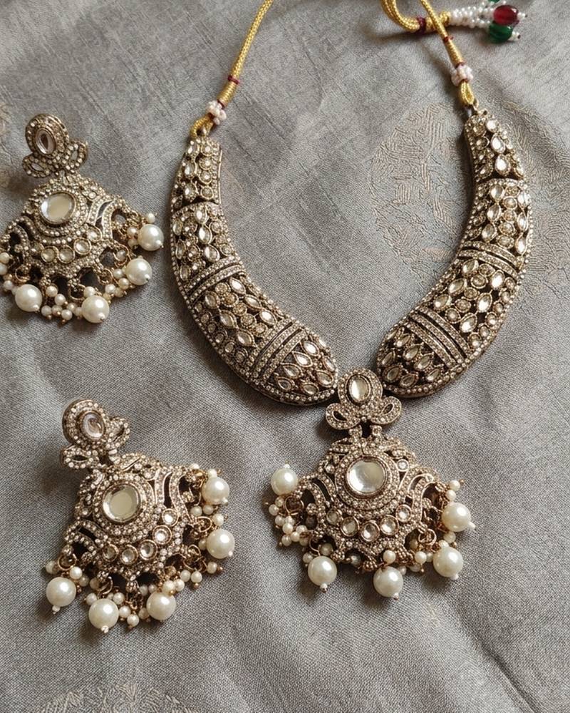 Gold kundan necklace set with pearl drop earrings | traditional bollywood bridal wedding indian jewelry set