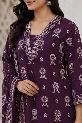 Purple cotton blend floral print kurta set 2