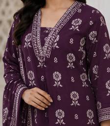 Purple cotton blend floral print kurta set
