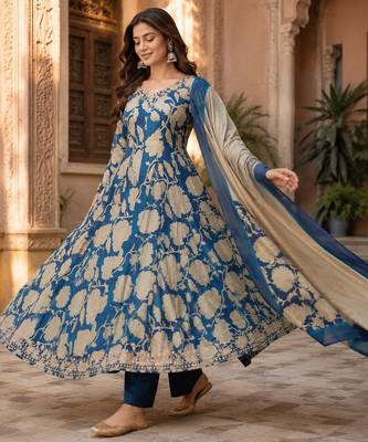 Blue cotton blend floral print kurta set 3