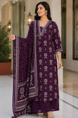 Purple cotton blend floral print kurta set 3
