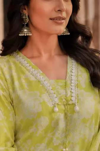 Lime green cotton blend floral print kurta set