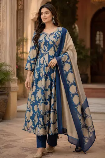 Blue cotton blend floral print kurta set