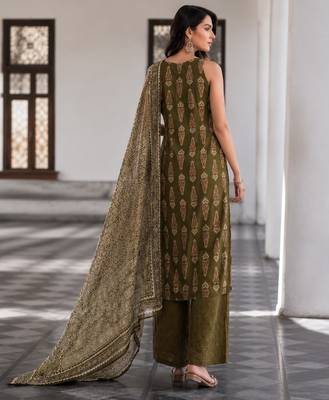 Mehendi cotton blend geometric print kurta set 2