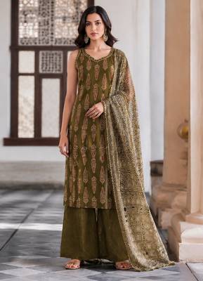 Mehendi cotton blend geometric print kurta set 1