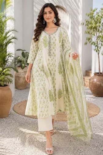 Off white cotton blend floral print kurta set