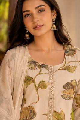 Beige cotton blend floral print kurta set 5