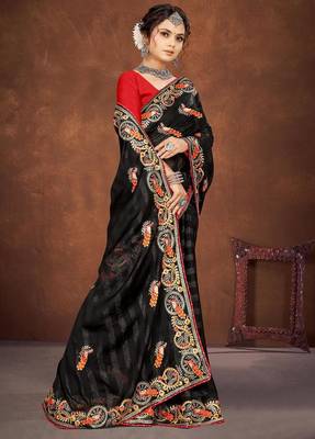 black color georgette embroidered saree with un-stitched blouse 3