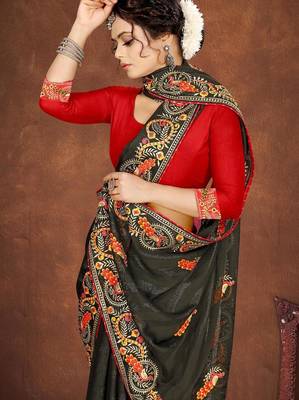 mehendi green color georgette embroidered saree with un-stitched blouse 5