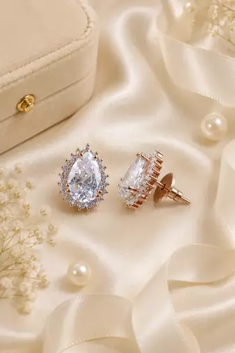 Crystal royale halo studs