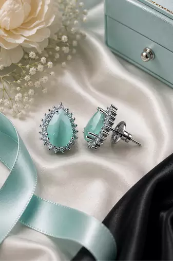 Mint celeste halo studs