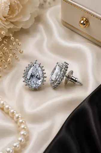 Celeste crystal halo studs