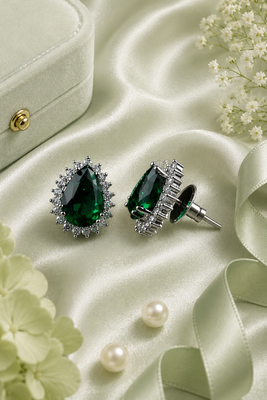 Emerald celeste halo studs 3