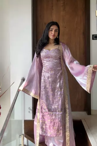 Lavender embroidered jimmy silk blend kurta set
