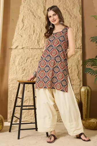 Printed Square Neck  Cotton Straight Short Kurti
