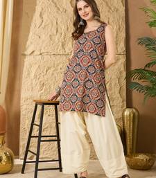 Printed Square Neck  Cotton Straight Short Kurti
