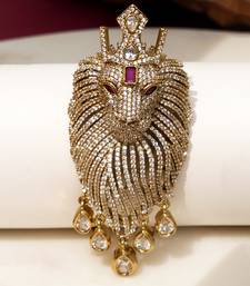 Gold plated purple stone lion head brooch
