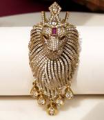 Gold plated purple stone lion head brooch