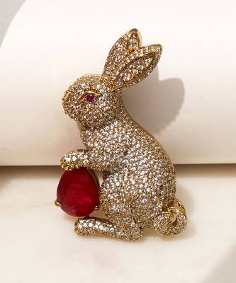 Gold plated red stone rabbit motif brooch 2