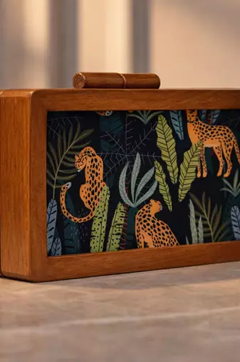 Leopard print wooden clutch bag for women with detachable strap